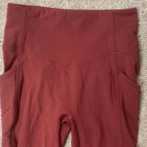 Lululemon Burgundy Leggings Size 4 - Picture 2 of 7